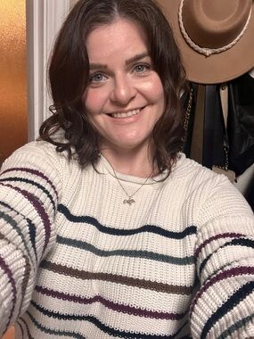 Meet your Posher, Corinne